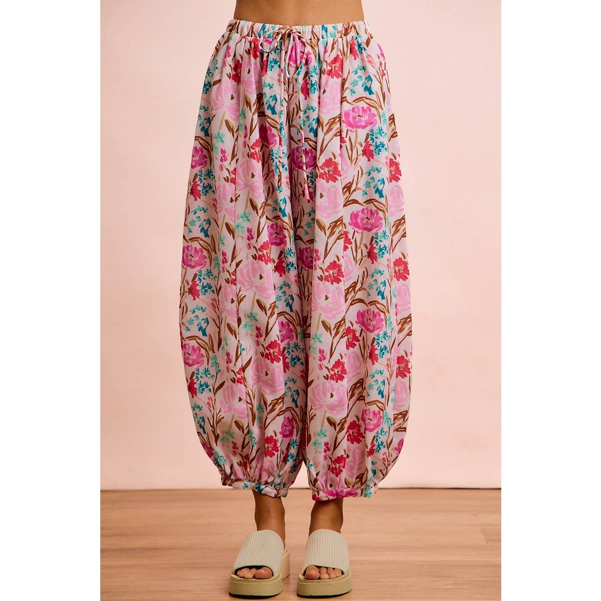 FLOWER PRINTED ELASTIC WAIST BALLOON PANTS