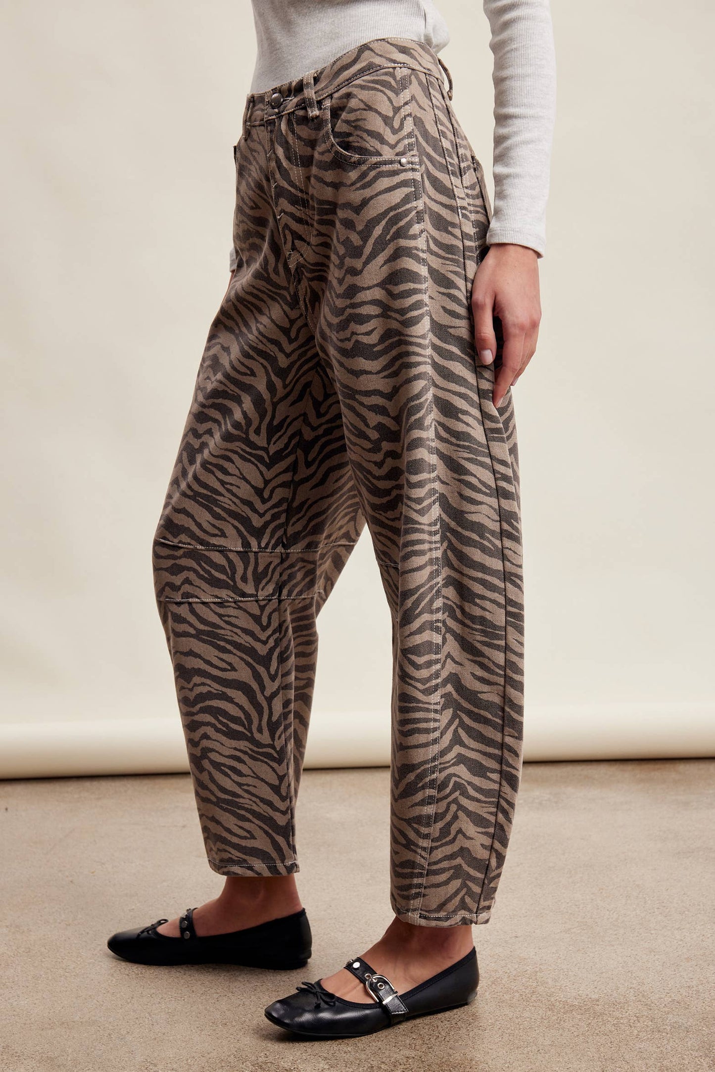 Zebra Print Barrel Jeans LP0260