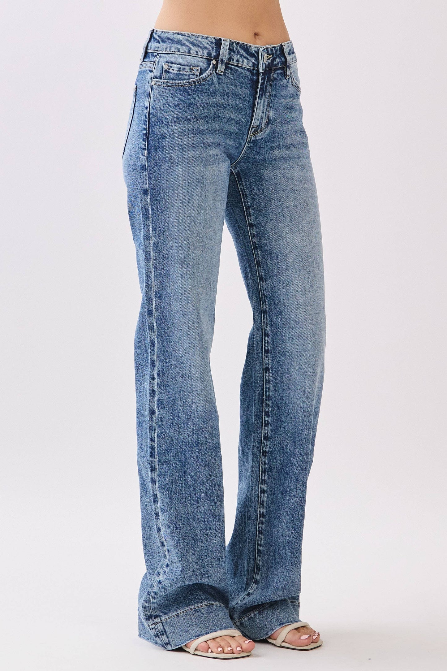 MID RISE COMFORT STRETCH TROUSER WIDE LEG JEANS