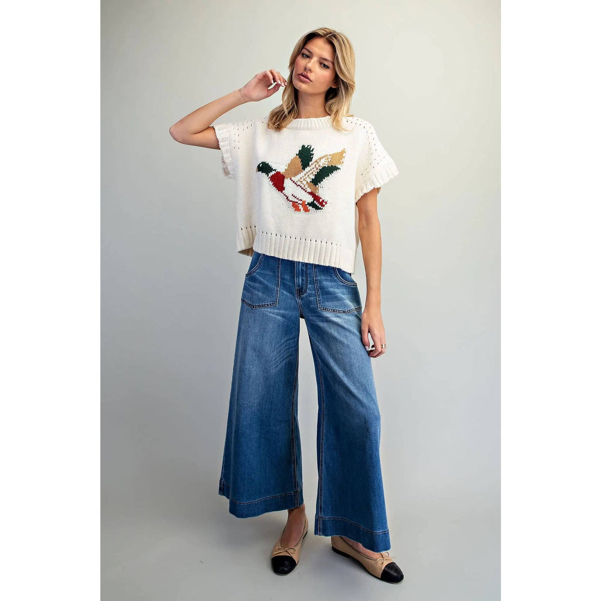 Duck Graphic Short Sleeve Sweater Top