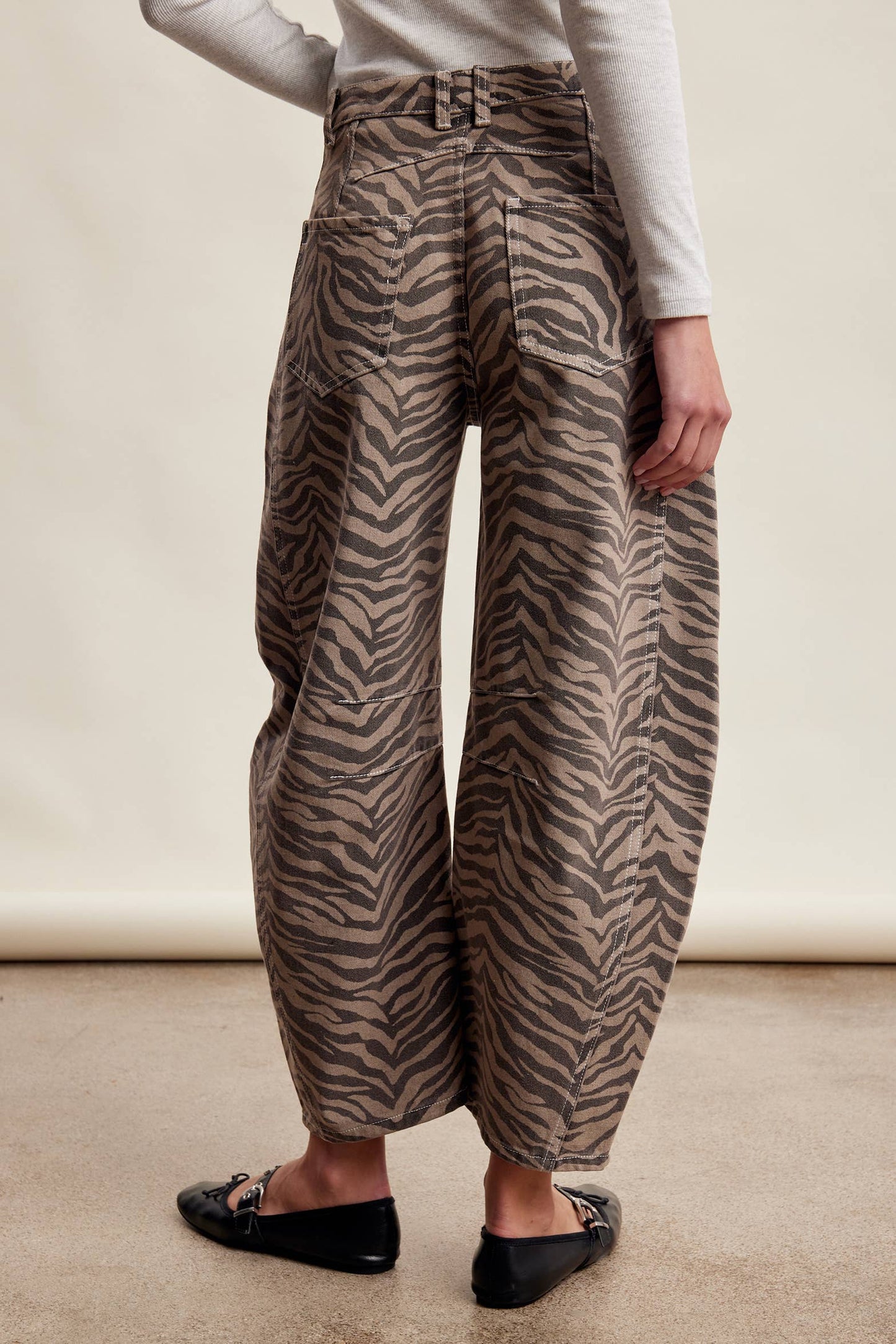 Zebra Print Barrel Jeans LP0260