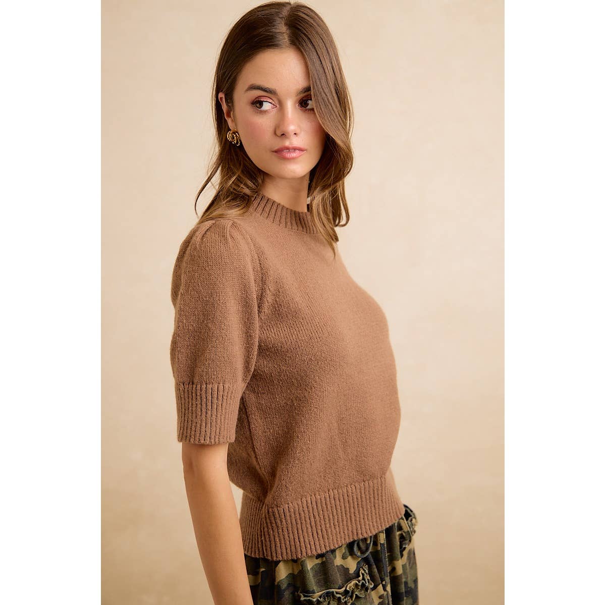 SOLID KNIT PUFF SHORT SLEEVES TOP