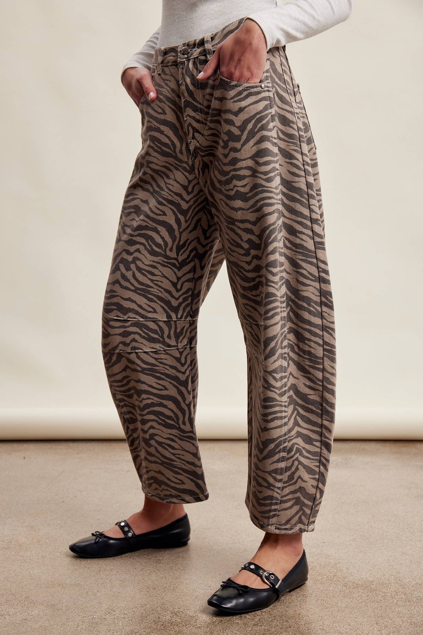 Zebra Print Barrel Jeans LP0260