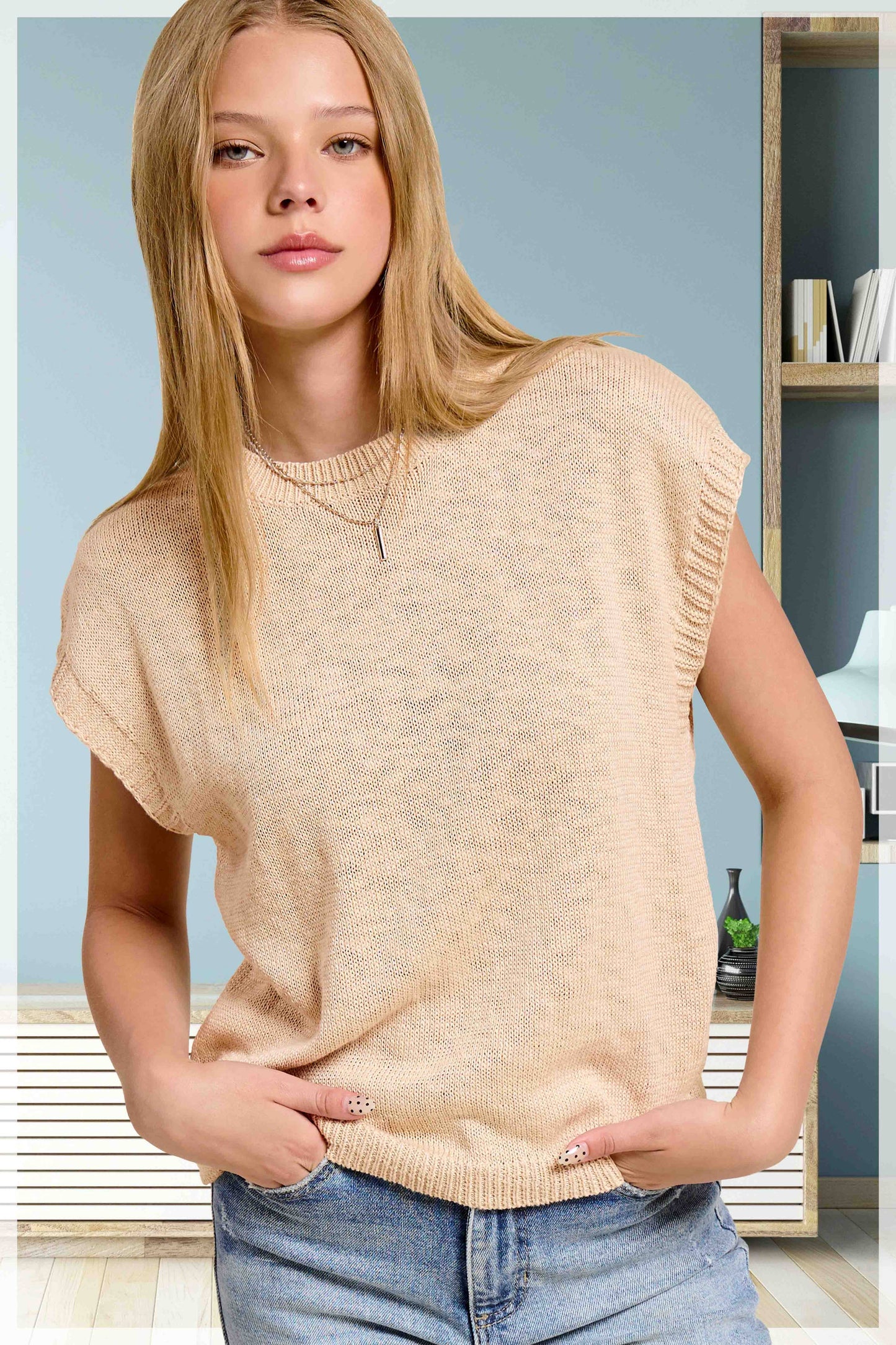 Loose Fit Sleeveless Ribbed Knit Crew Neck Top