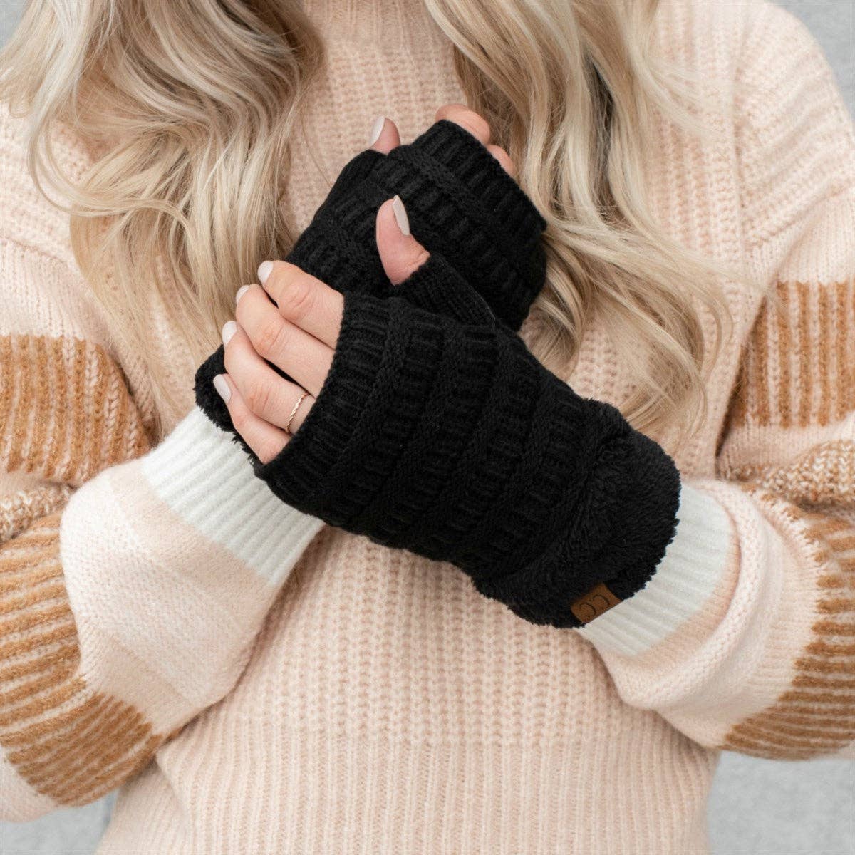 CC Fingerless Gloves