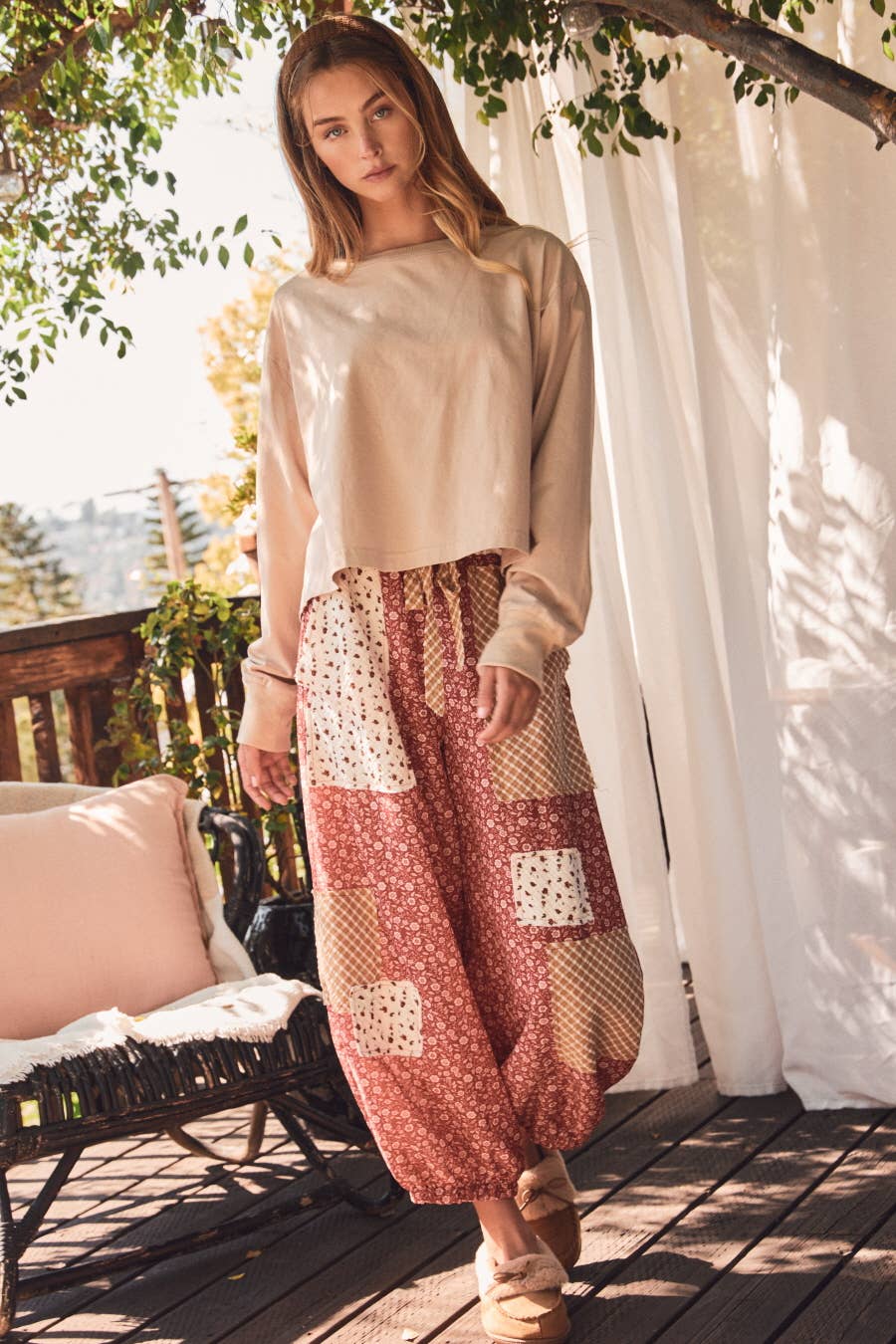 Floral Patchwork Printed Balloon Pants