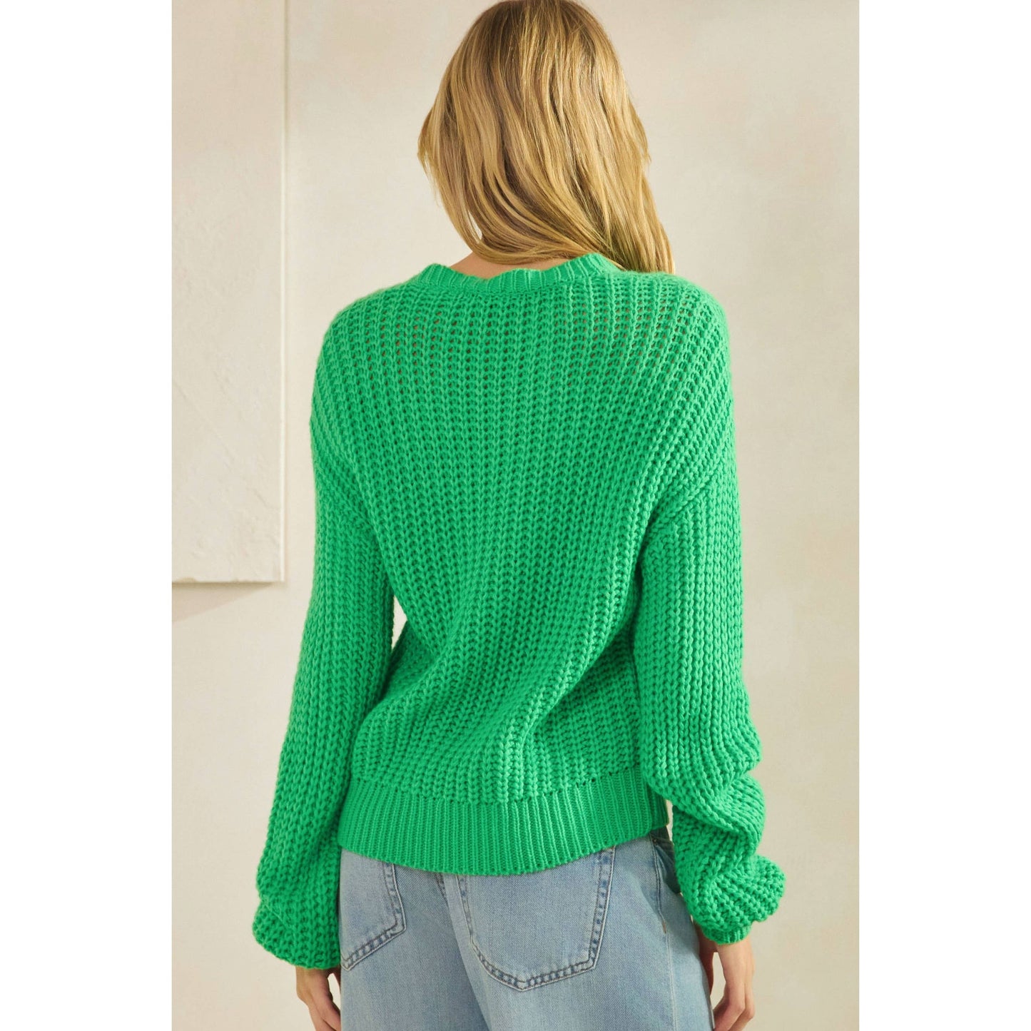 KNITTED PULLOVER ROUND NECK SWEATER