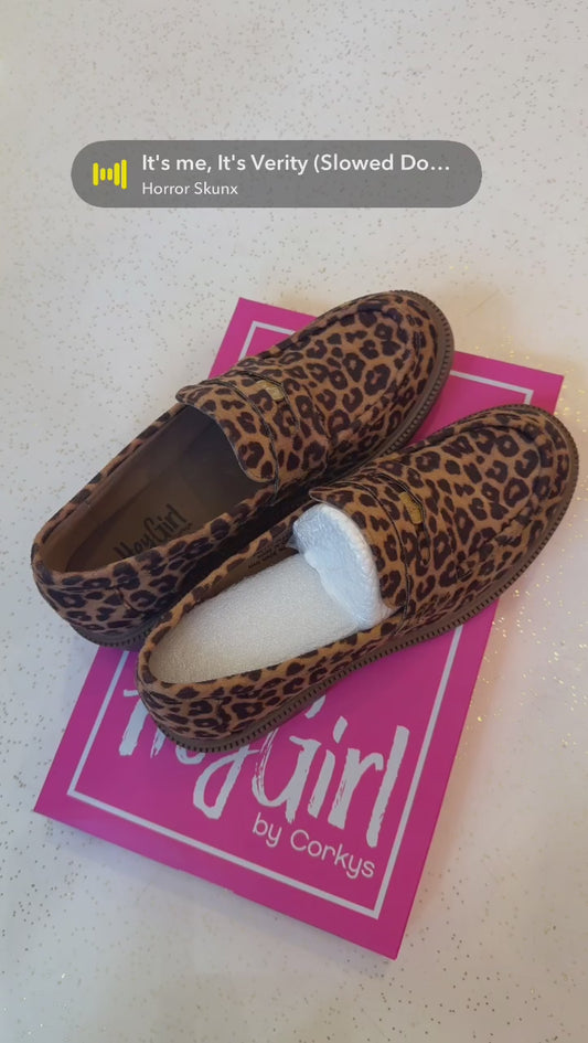 Corkys Hey Girl Pretty Please leopard